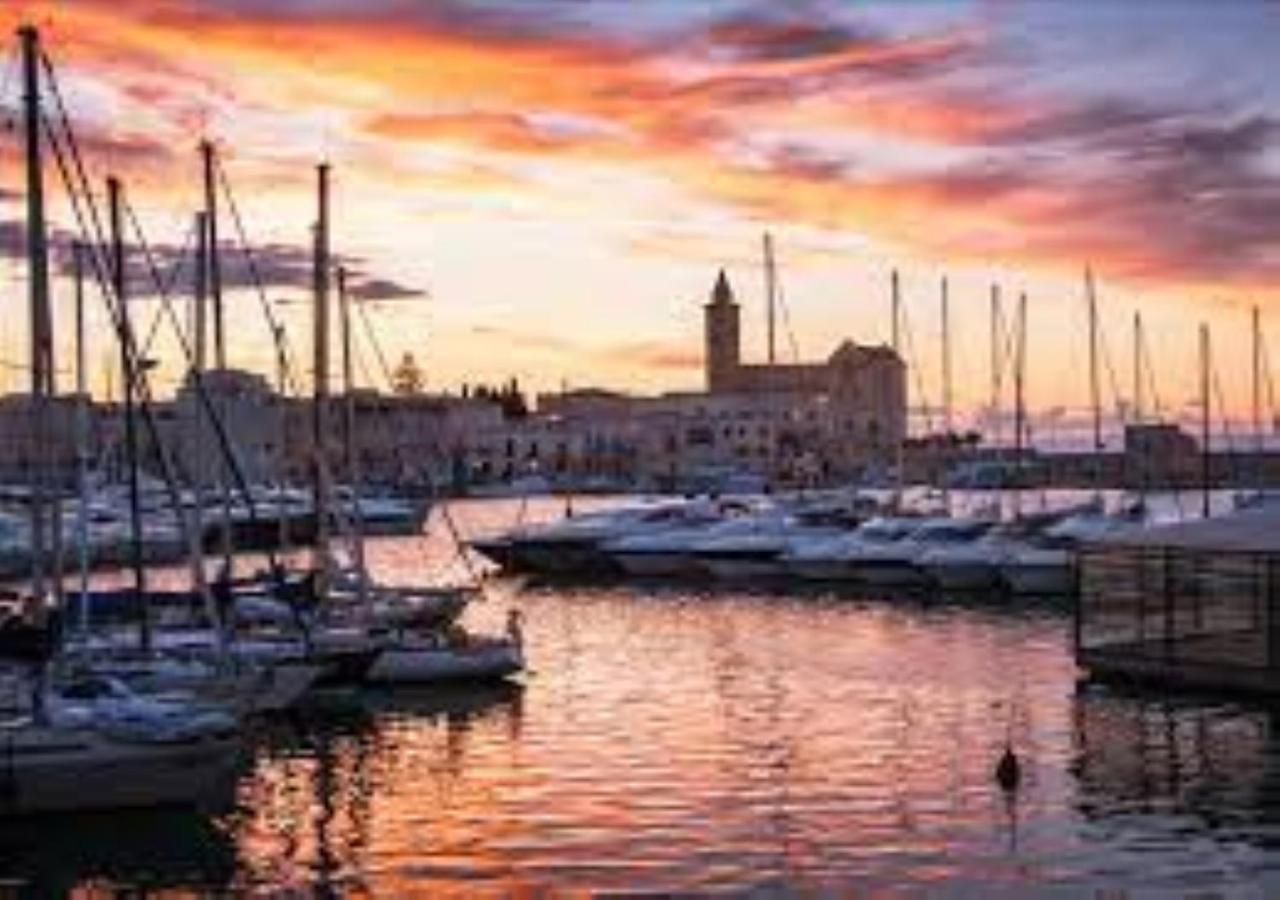Casa Vacanza -Trani Centro Kültér fotó